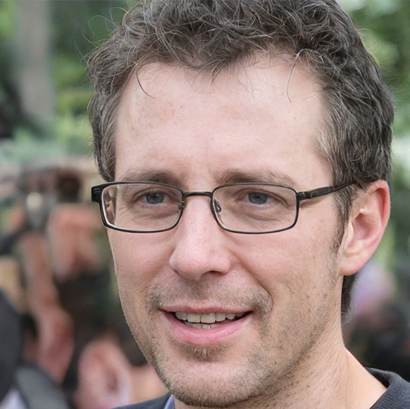 Ethan Caldwell - SEO Consultant